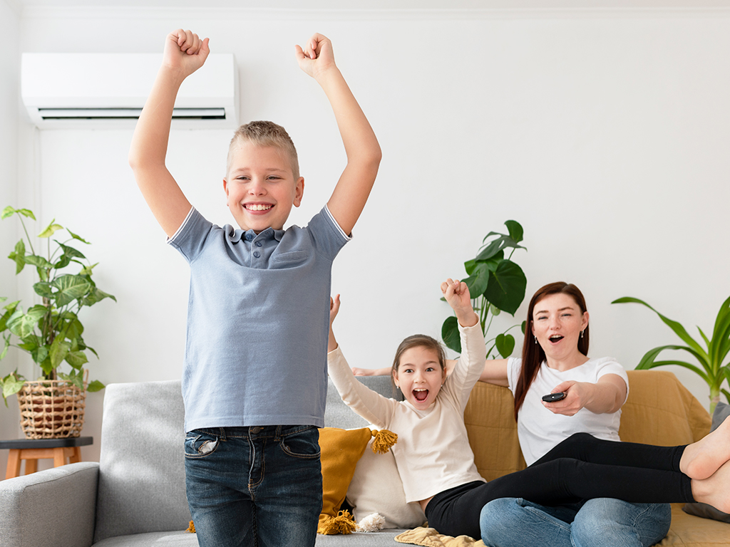 Smart home app controlling air conditioning settings for personalized comfort.